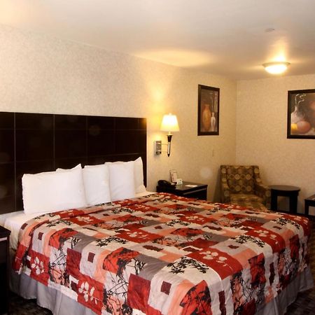 لوس أنجلوس Sunburst Spa & Suites Motel الغرفة الصورة