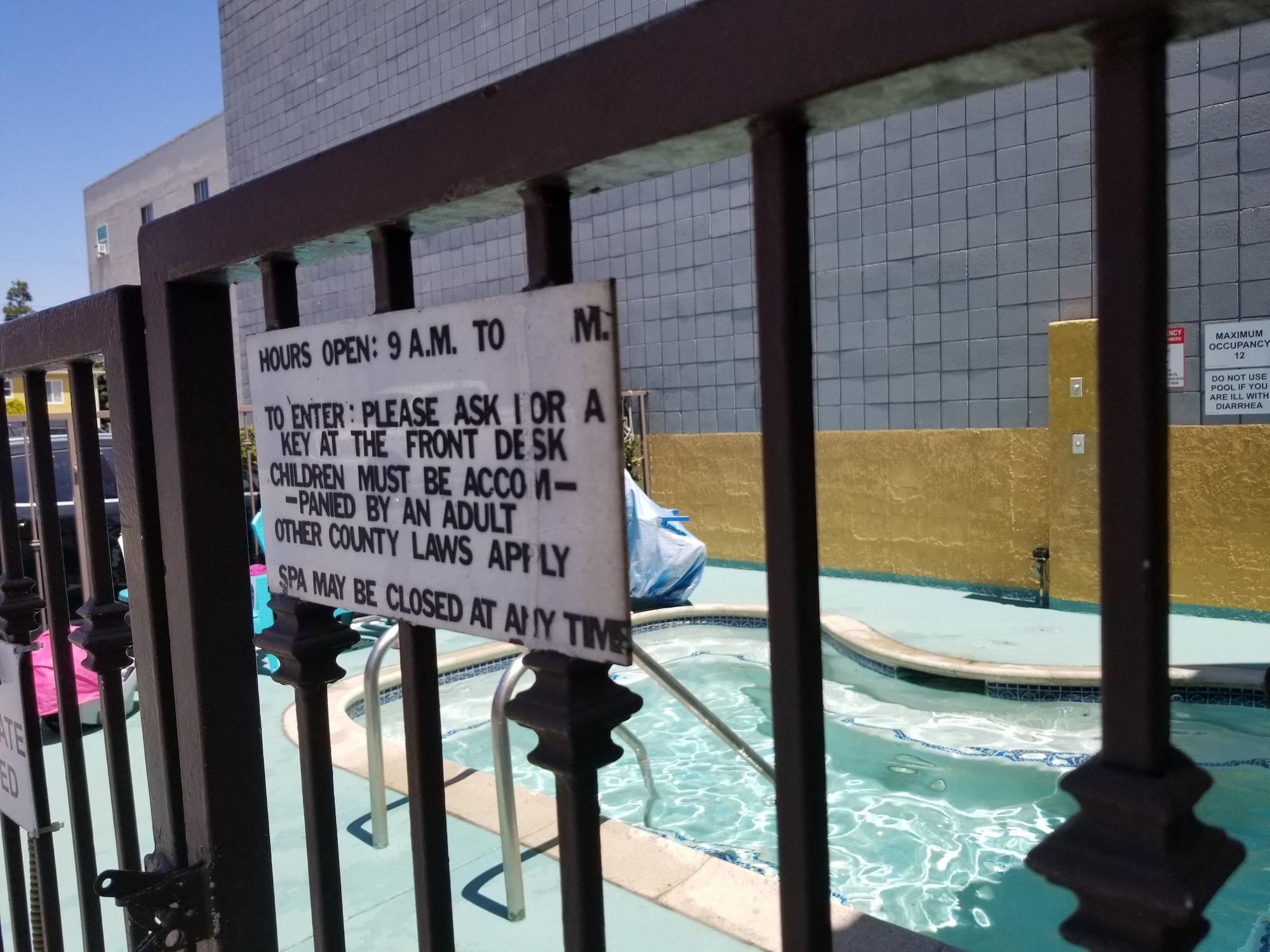 لوس أنجلوس Sunburst Spa & Suites Motel المظهر الخارجي الصورة